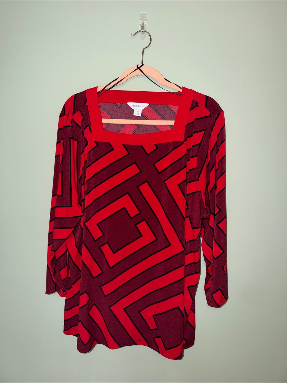 Liz Claiborne 2X Red & Burgundy Geometric Print Long Sleeve Top